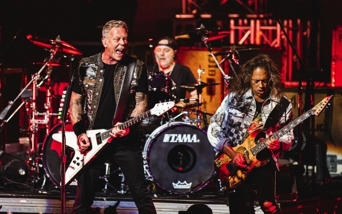 Metallica на специальном шоу в честь памяти Джона "Jonny Z" Зазулы и его жены Марши