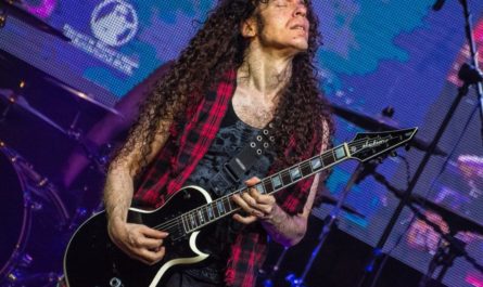 Марти Фридман (ex-Megadeth) представил зажигательный клип на композицию Shukumei с альбома Tokyo Jukebox 3