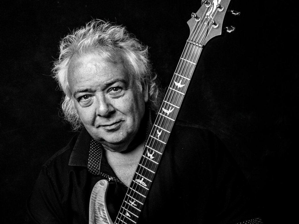 Гитарист оригинального состава группы WHITESNAKE Берни Марсден (BERNIE MARSDEN) умер в возрасте 72 лет