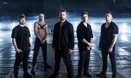 Норвежская Prog-Metal-Rock группа Leprous представила новый сингл "Silently Walking Alone", новый альбом в августе 2024 года